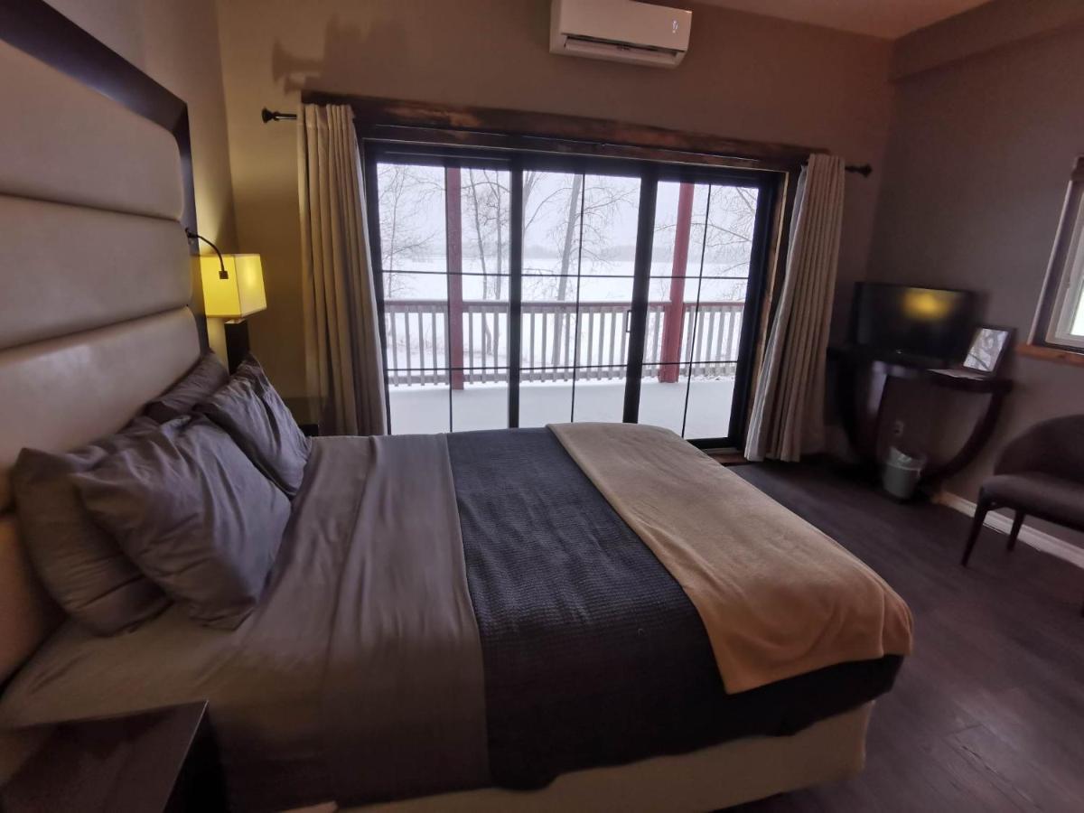 Stoco Lake Lodge Tweed 外观 照片